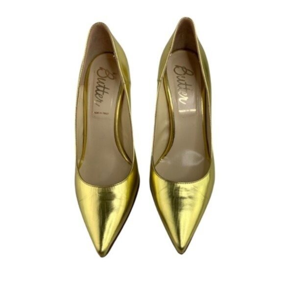 Butter Gold Metallic Pointy Toe Heels - Picture 7 of 8